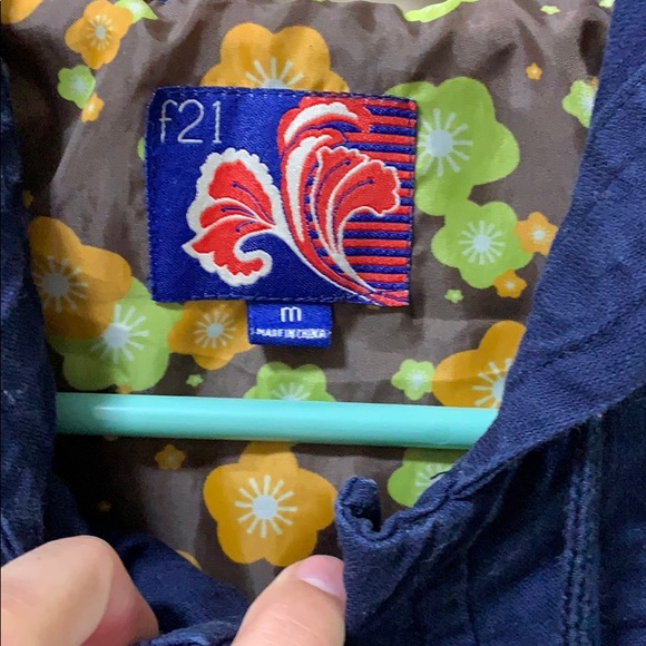 Cropped sleeve cargo jacket - Picture 2 of 5